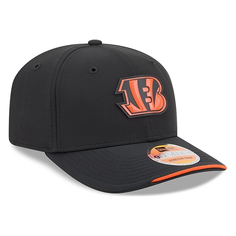 Cincinnati Bengals Black B Logo 2026 NFL Sideline New Era 9SEVENTY Adjustable Snapback Hat