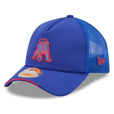 New England Patriots Royal Blue Historic Throwback 2026 NFL Sideline Era 9FORTY Apex Adjustable Trucker Hat