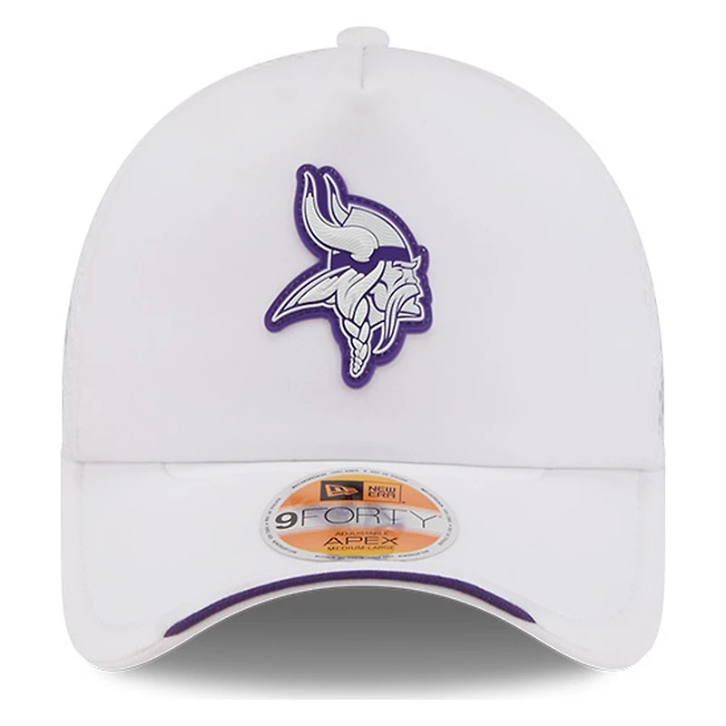 Minnesota Vikings White 2026 NFL Sideline New Era 9FORTY Apex Adjustable Trucker Hat