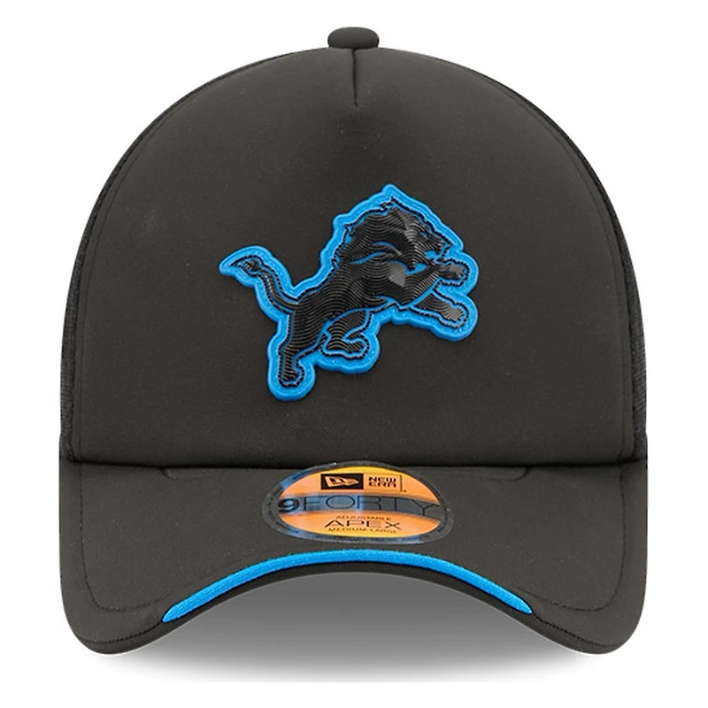 Detroit Lions Black 2026 NFL Sideline New Era 9FORTY Apex Adjustable Trucker Hat