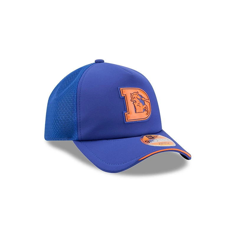 Denver Broncos Royal Blue 2026 NFL Sideline New Era 9FORTY Apex Adjustable Trucker Hat