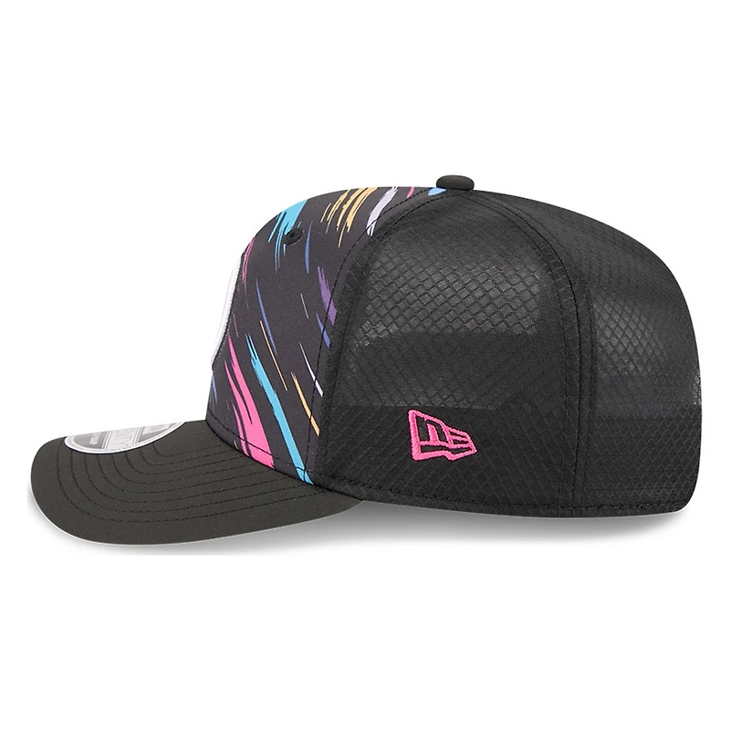 Tennessee Titans Black 2026 Crucial Catch New Era 9SEVENTY Trucker Hat