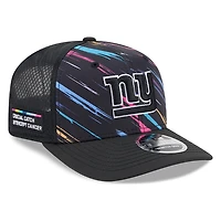 New York Giants Black 2026 Crucial Catch New Era 9SEVENTY Trucker Hat