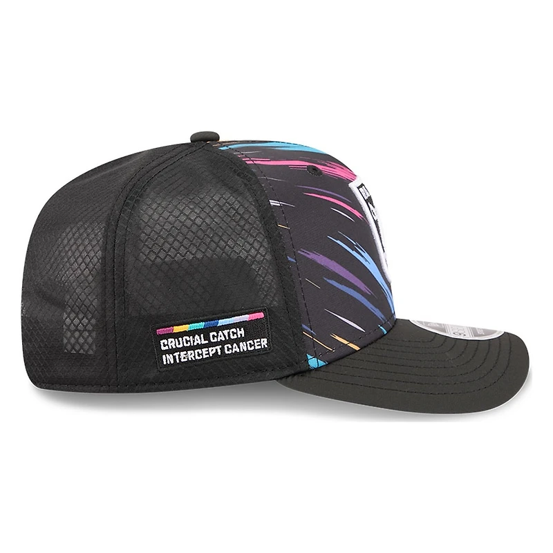 Las Vegas Raiders Black 2026 Crucial Catch New Era 9SEVENTY Trucker Hat