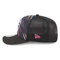 Las Vegas Raiders Black 2026 Crucial Catch New Era 9SEVENTY Trucker Hat