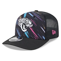 Jacksonville Jaguars Black 2026 Crucial Catch New Era 9SEVENTY Trucker Hat