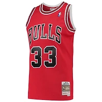 Youth Chicago Bulls Scottie Pippen Mitchell & Ness 1997-98 Hardwood Classics Swingman Red Jersey