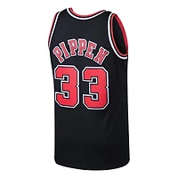 Chicago Bulls Scottie Pippen Mitchell & Ness 1997-98 Hardwood Classics Swingman Player Black Jersey