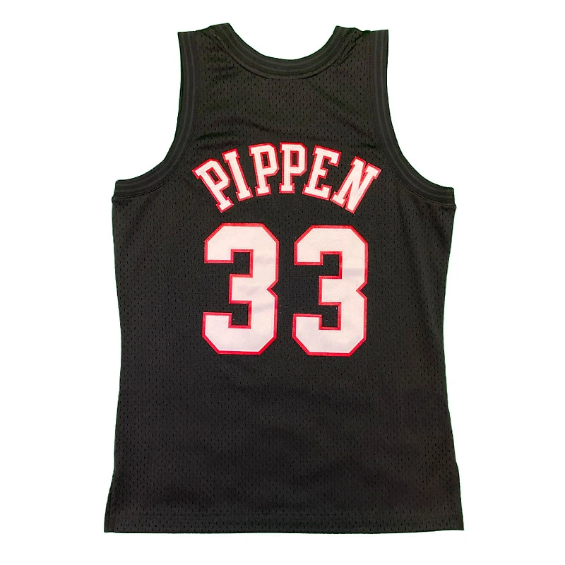 Chicago Bulls Scottie Pippen Mitchell & Ness 1997-98 Hardwood Classics Black Swingman Jersey
