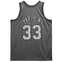 Chicago Bulls Scottie Pippen Mitchell & Ness 1997-98 Metal Works Swingman Jersey