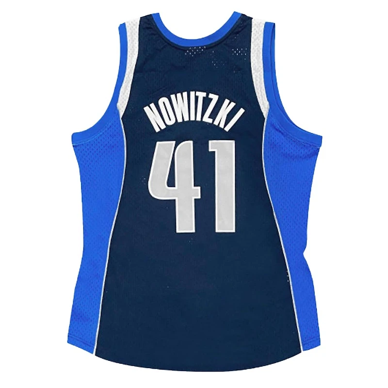 Dallas Mavericks Dirk Nowitzki Mitchell & Ness 2011-12 Hardwood Classics Navy Swingman Jersey