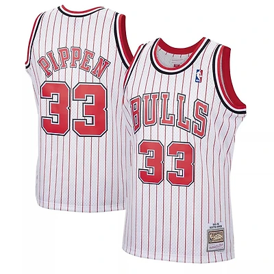 Chicago Bulls Scottie Pippen Mitchell & Ness 1995-96 Hardwood Classics Reload Swingman White Jersey