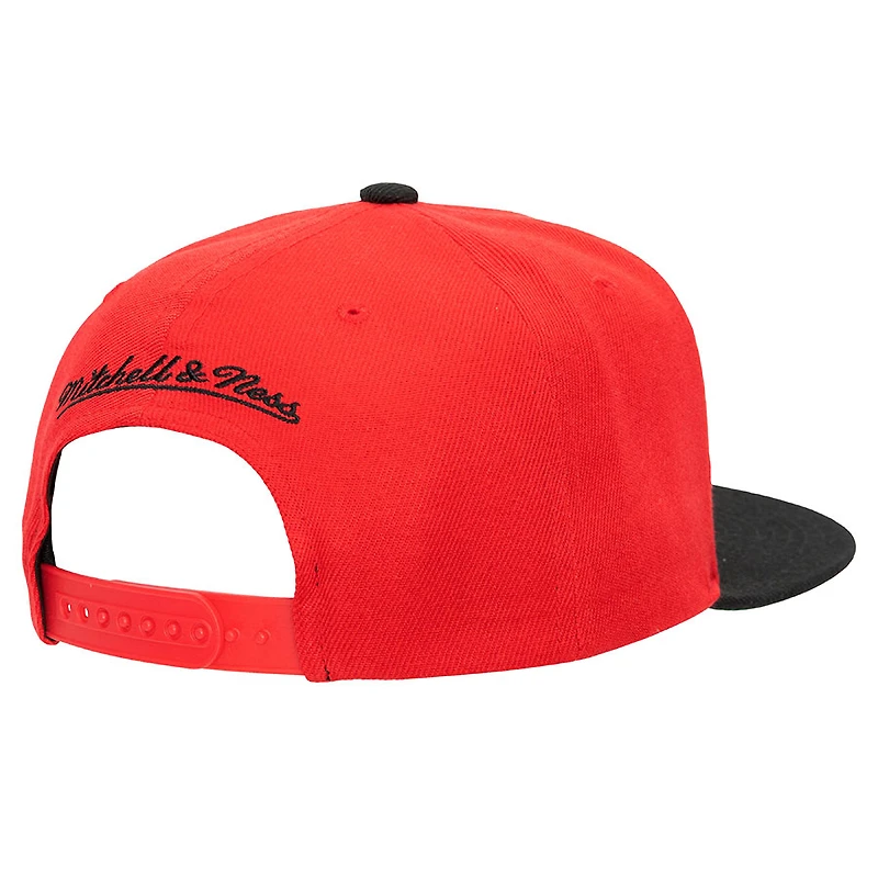 Atlanta Hawks Red-Black Two Tone NBA Core Basic Mitchell & Ness Snapback