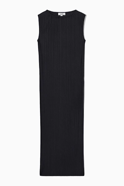 uniqlo black pleated dress Uniqlo black pleated long
