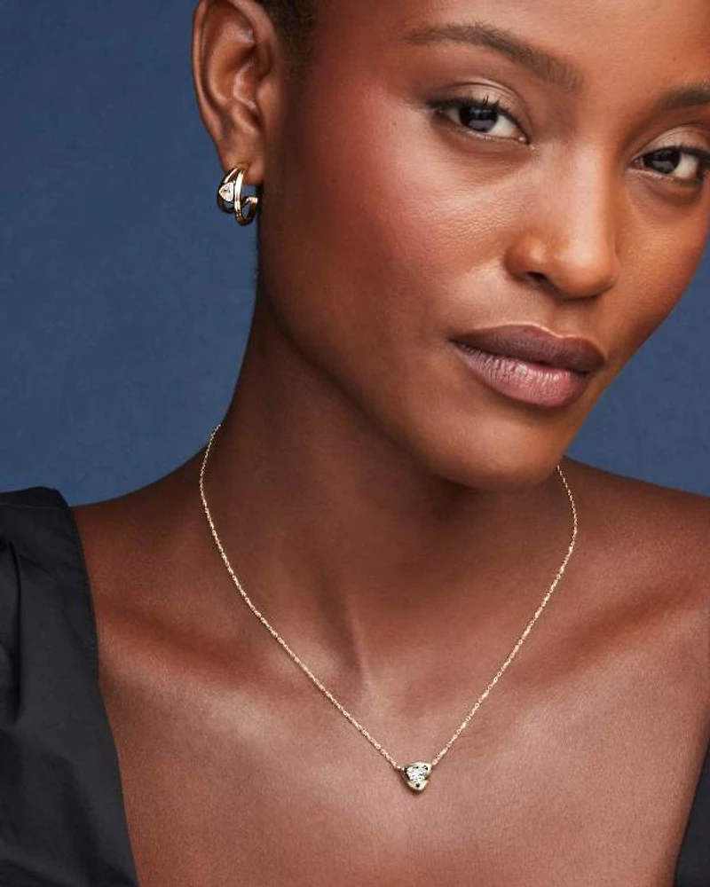 Arden Gold Short Pendant Necklace 