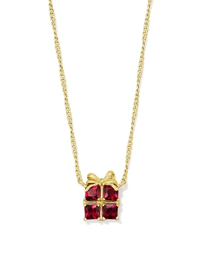 Present Gold Short Pendant Necklace