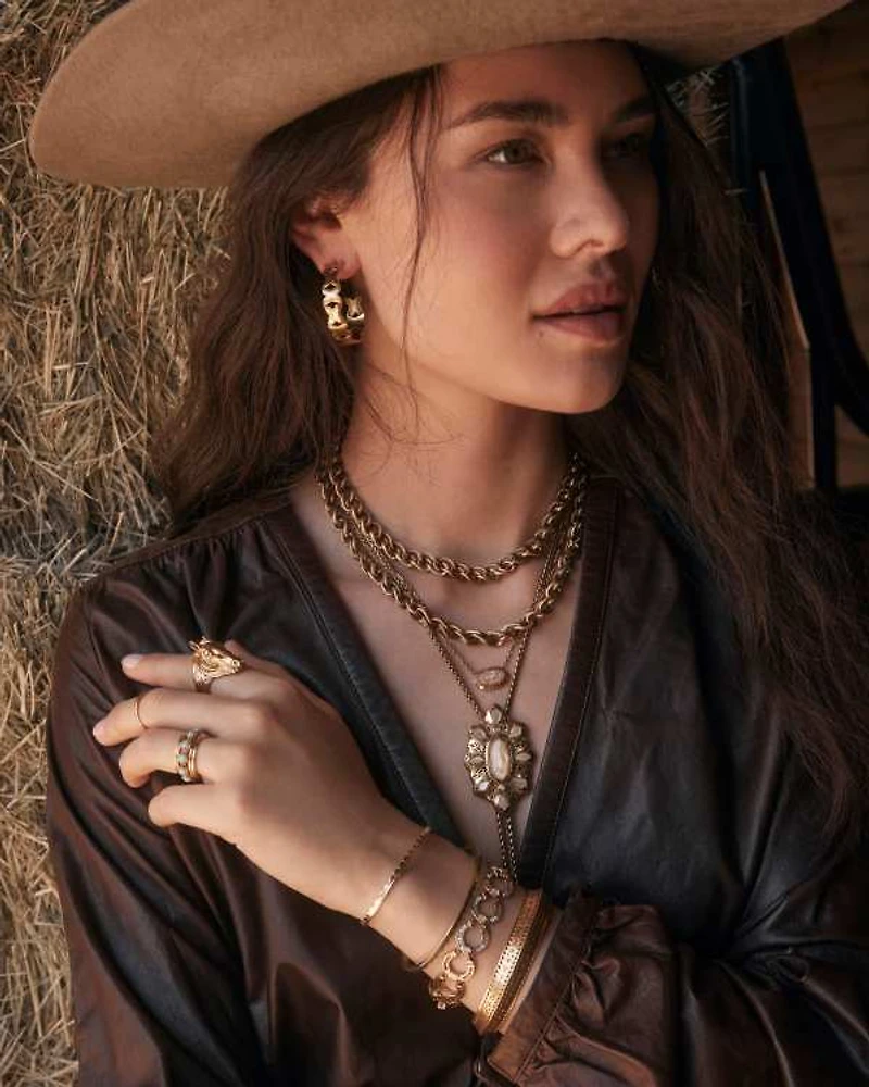 Noble Horseshoe Link and Chain Bracelet