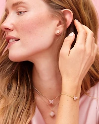 Mallory Gold Pendant Necklace in Rose Quartz