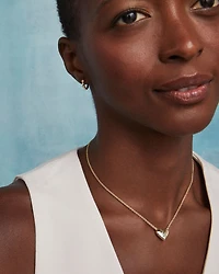 Ari Heart Letter K Gold Short Pendant Necklace
