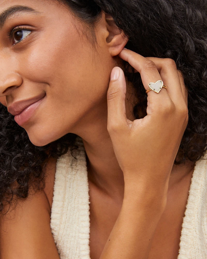 Ari Heart Gold Band Ring Iridescent Drusy