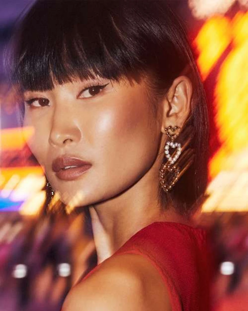 Ashton Gold Pearl Heart Statement Earrings in Freshwater Cultured Pearl