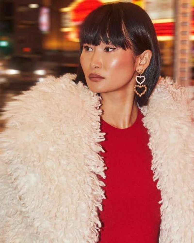 Ashton Gold Pearl Heart Statement Earrings in Freshwater Cultured Pearl