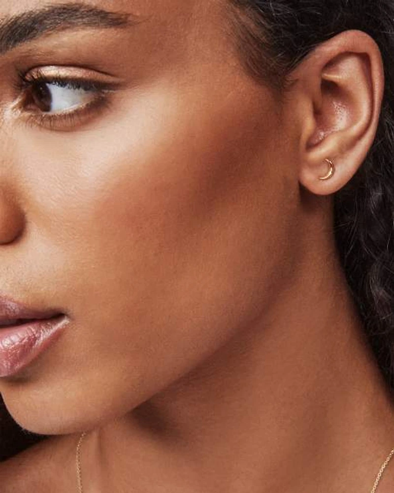 Moon Single Stud Earring in 18k Yellow Gold Vermeil