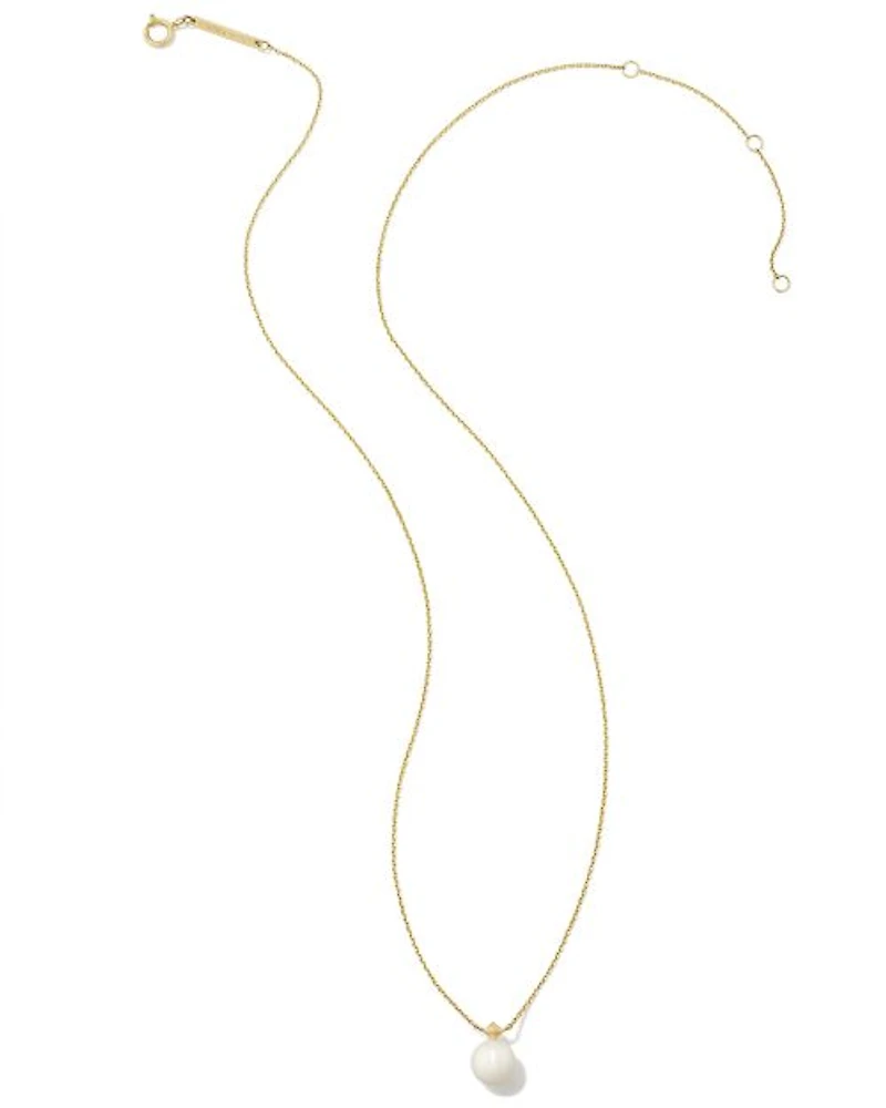 Hadleigh 14k Yellow Gold Pendant Necklace in Freshwater Cultured Pearl