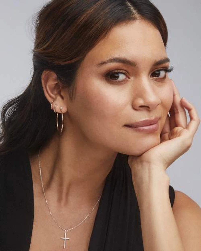 Medium Cross 14k White Gold Pendant Necklace in White Diamond