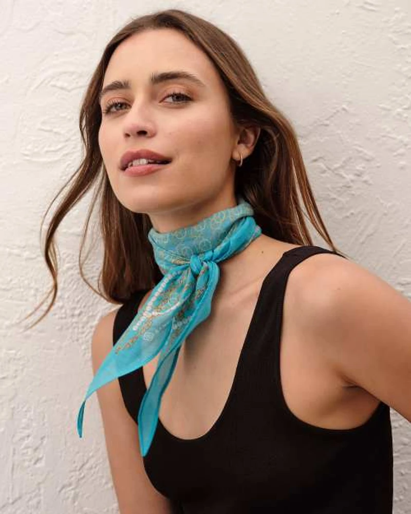 Lily Diamond Scarf