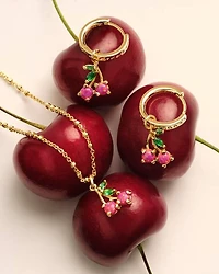 Cherry Gold Short Pendant Necklace Berry Lab Grown Opal