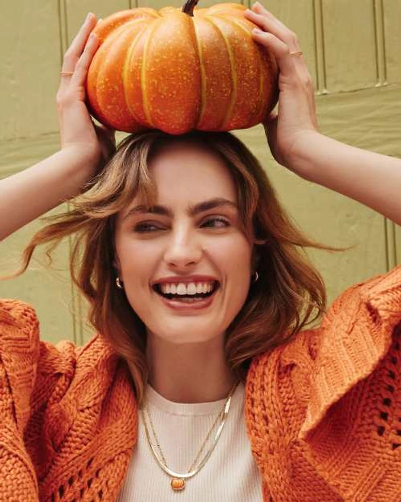 Pumpkin Short Pendant Necklace