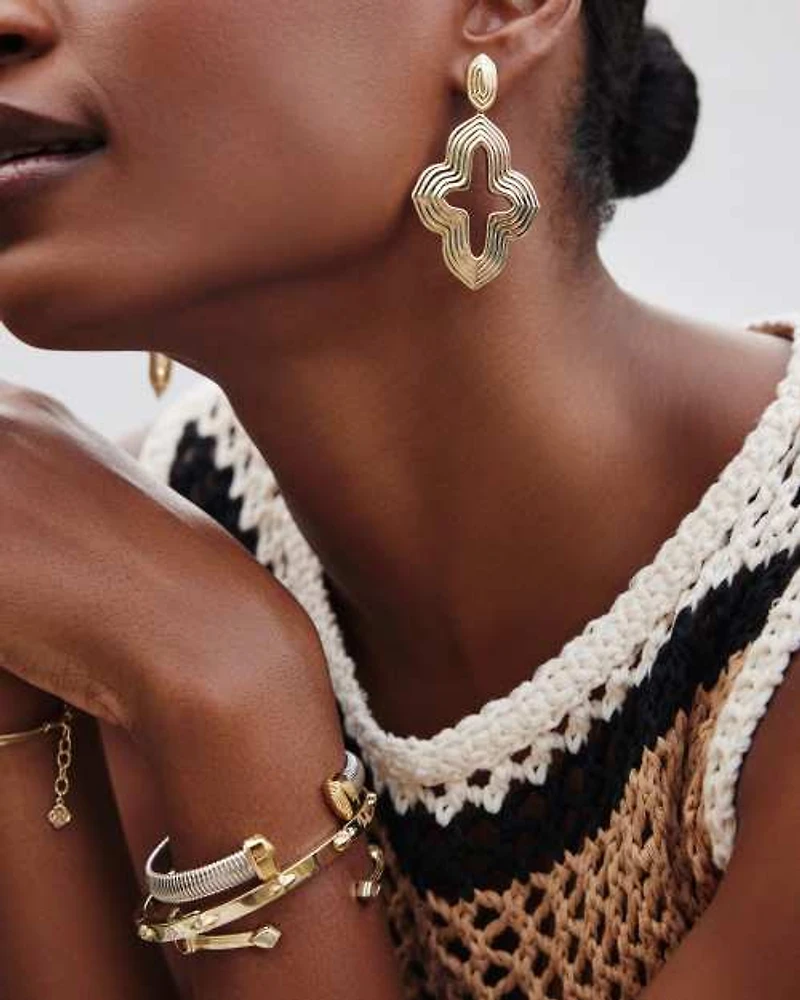 Abbie Metal Bangle Bracelet in Gold