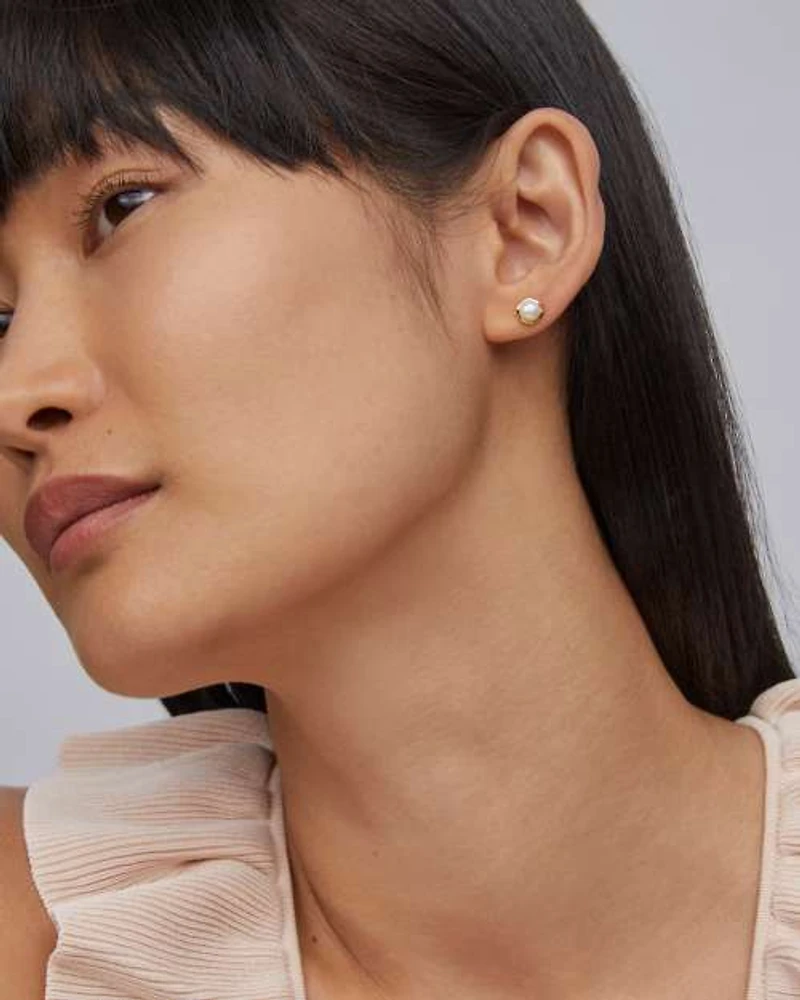 Davie Pearl Sterling Silver Stud Earrings Freshwater Cultured