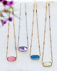 Framed Elisa Gold Short Pendant Necklace Dark Blue Mother-of-Pearl