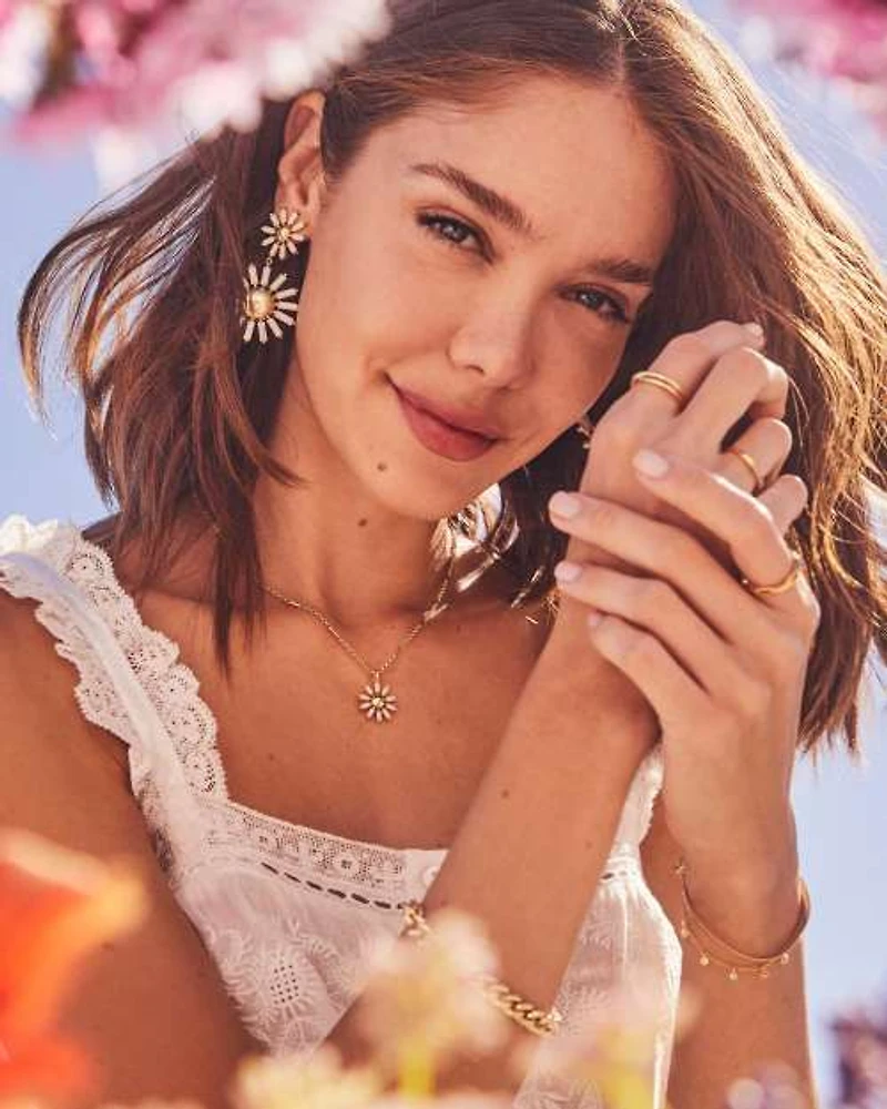 Madison Daisy Gold Short Pendant Necklace in Pink Opal Crystal