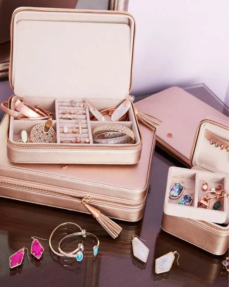 Medium Travel Jewelry Case in Rose Gold