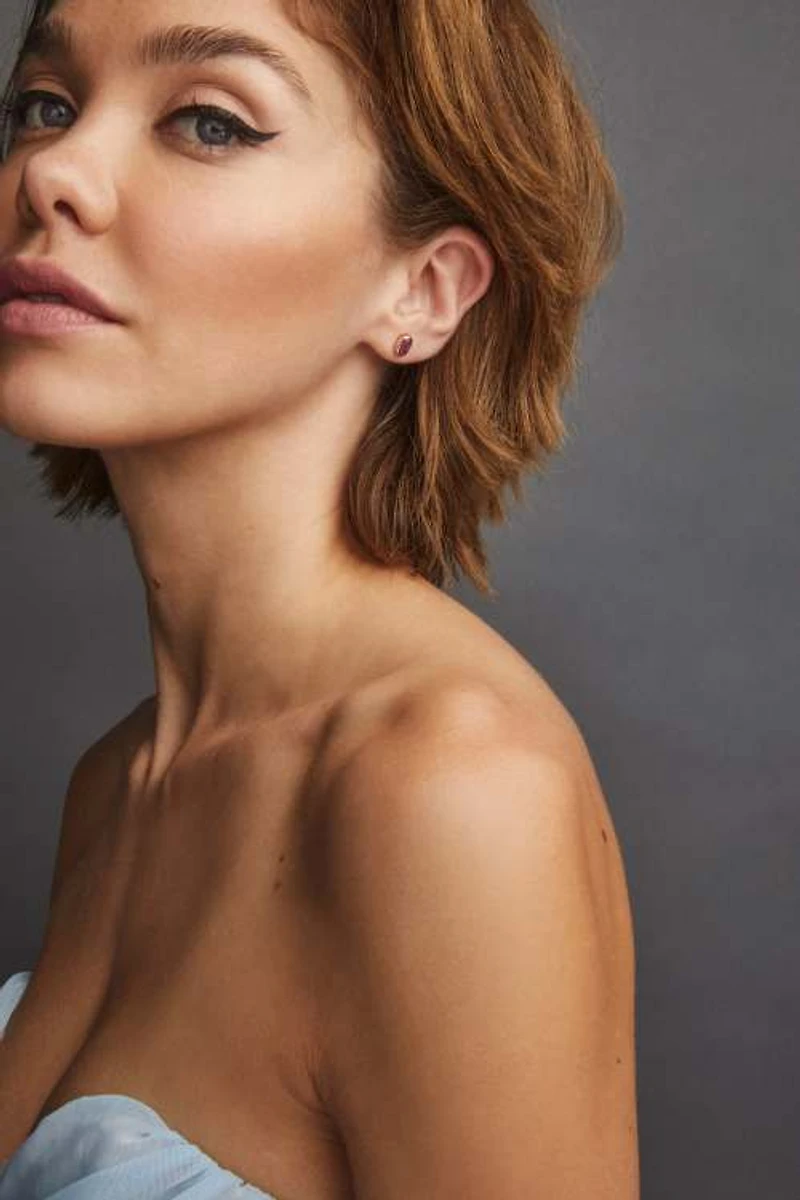 Nellie 14k Yellow Gold Stud Earrings in White Opal