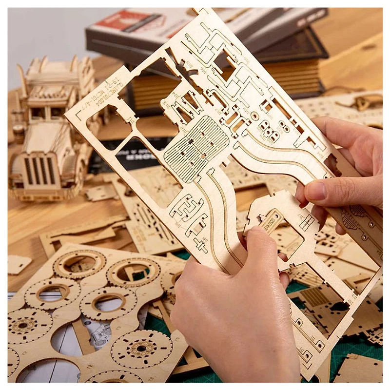 3D Wooden Puzzle – V8 Grand Prix Model Car