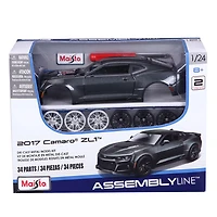 1:24 Scale Assembly Line 2017 Chevrolet Camaro Die-Cast Vehicle Black