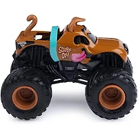 Monster Jam Official Monster Mutt Poodle VS Scooby Doo Die Cast Monster Trucks