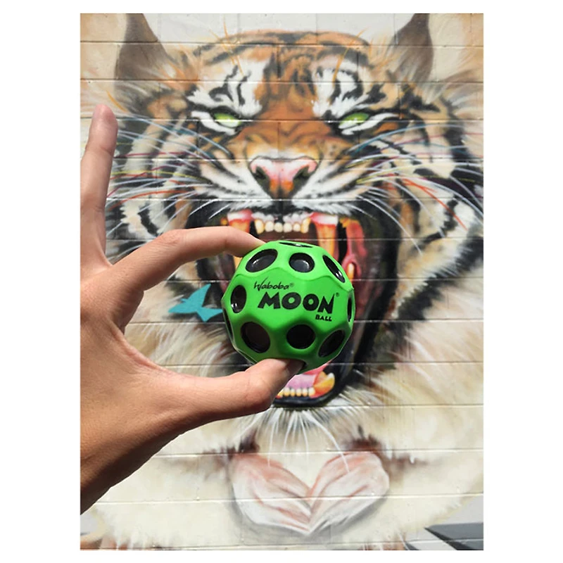Waboba Moonl Ball (Random Color)