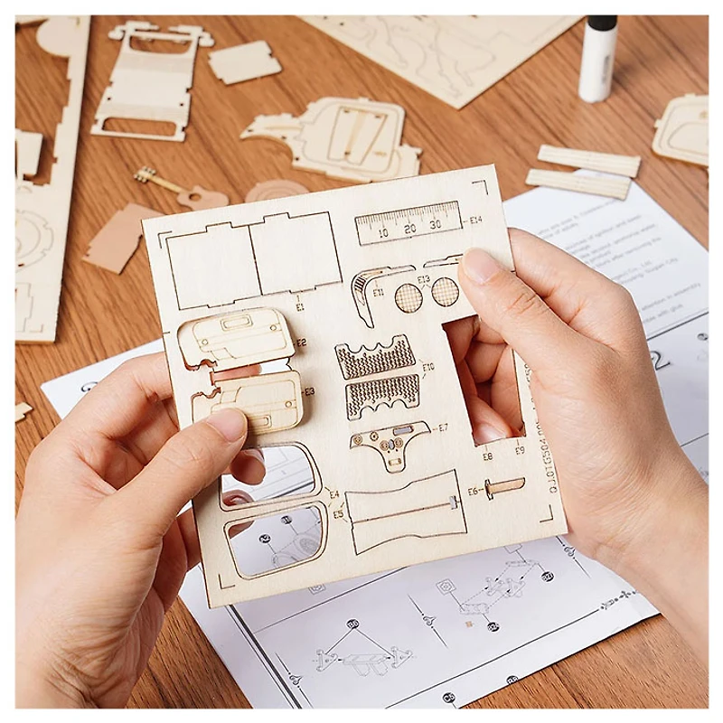 Rolife Vintage Car 3D Wooden Puzzle