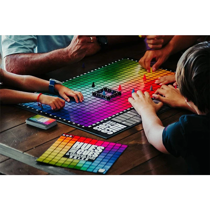 USAOPOLY HUES and CUES Vibrant Color Guessing Game