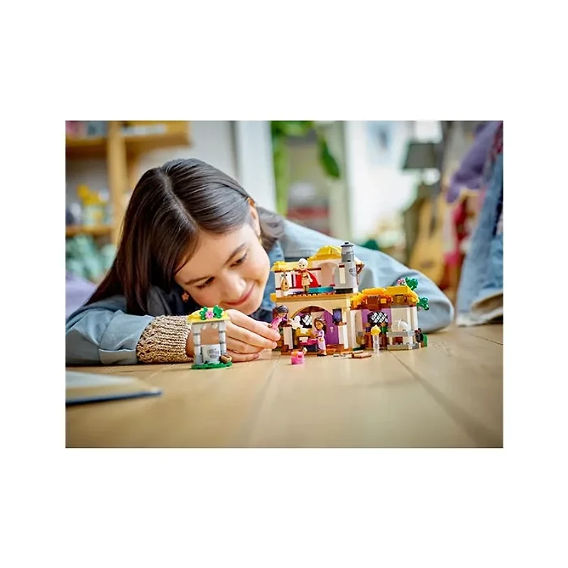 LEGO Disney Wish: Asha s Cottage – 509 Pieces