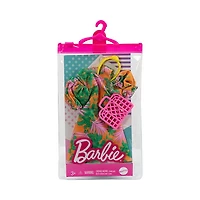 Barbie Fashions Assortment of Doll Clothes – Random Pick