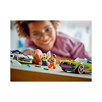 LEGO City Police Car and Muscle Car Chase 213 Pieces