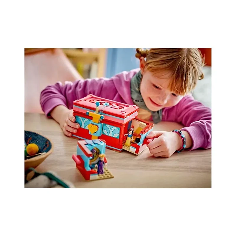 LEGO Disney Snow White s Jewelry Box – 358 Pieces