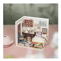 3D wooden Puzzle Anne’s Bedroom Fully Assembled with Display Case
