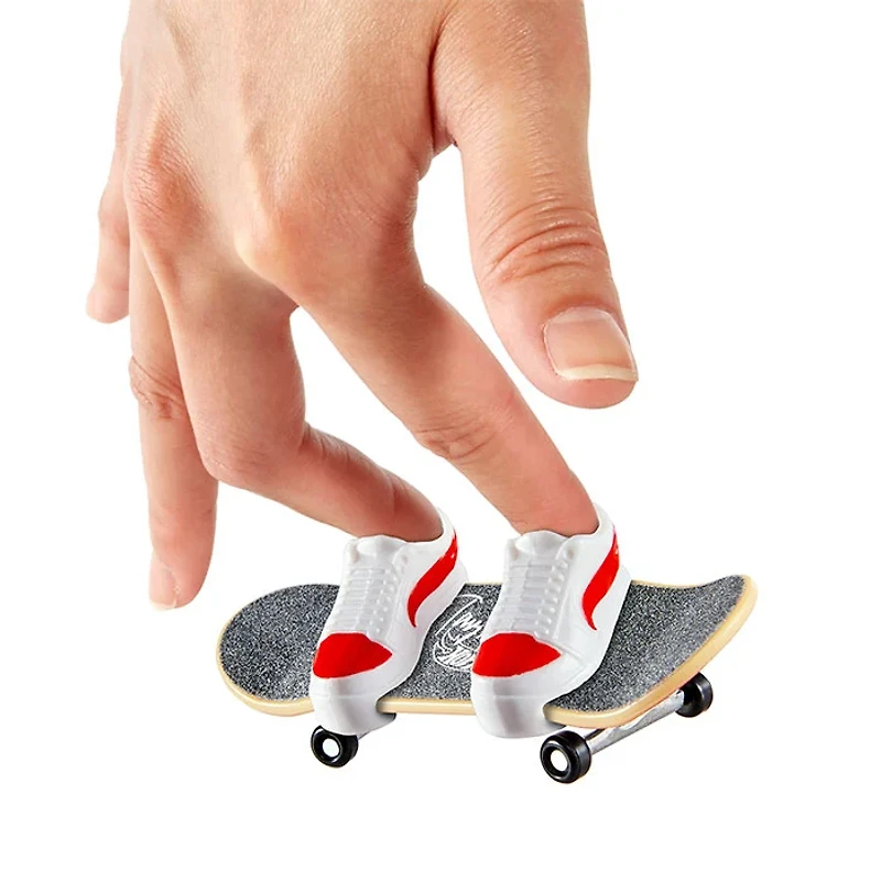 Mattel Hot Wheels Skate Collector Assorted (Random Pick)
